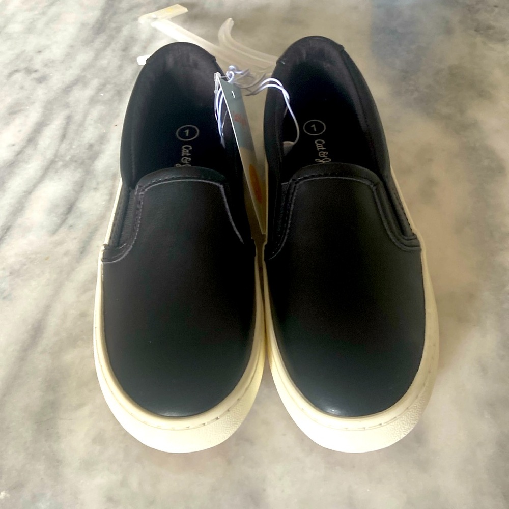 Cat & Jack black slip on sneakers little girls size 1
